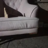 دوتا مبل تکئ