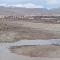 زمین ۲۵۰متری