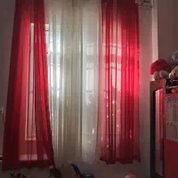 تخت و خواب بچه و پرده