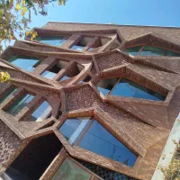 80متر-تجاری-نیم-طبق-پایین-بر-فرهنگ-شهر