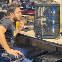 خدمات تعمیرات کامپیوتر و لپ تاپ در محل