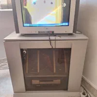 تلوزیون ۲۱ فلت میز طبق عکس