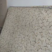 تخت خواب چوبی و تشک دو نفره