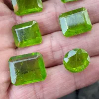 زبرجد قطعه درشت طبیعی