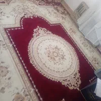 مقداری وسیله تشک ،دوچرخع ،پشتی ،تلوزیون و زیرش