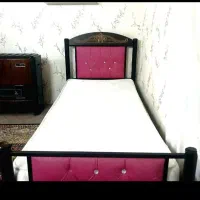 تخت فلزی  یکنفره با تشک فنری فقط ۳میلیون