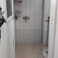 یک واحد ساختمان طبقه همکف اجاره ای