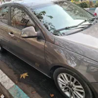 جک j5 اتوماتیک