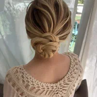 آموزش شینیون صفر تا صد به صورت کاملا حرفه ای|خدمات آموزشی|سبزوار, امیر کبیر|دیوار