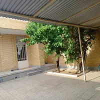 فروش خانه ویلایی سه خوابه با حیاطی دلباز