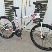 ویوا26در حد آک بند