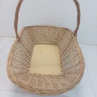 چوب لباسی رخت آویز و فلزی سبد|بندرخت و رخت‌آویز|قم, چهل درخت‎|دیوار