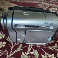 دوربین فیلمبرداری باتلویزیون ومیز