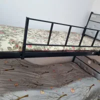 تخت دو طبقه