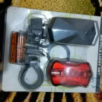 چراغ دوچرخه،چراغ عقب و جلو