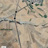 زمین صنعتی بر جاده