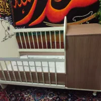 تخت کودک نوجوان|تخت و صندلی بچه|اصفهان, لیمجیر|دیوار