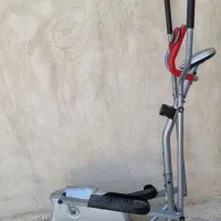 دستگاه الپتیکال یا اسکی فضایی