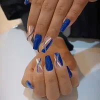 کاشت ناخن 300 با طراحی رایگان