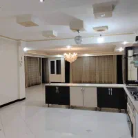 رهن واجاره آپارتمان ۱۷۰متری بر اصلی خیابان صدف|اجارهٔ آپارتمان|کرمانشاه, |دیوار