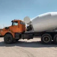 استخدام اپراتور جرثقیل  و تراک میکسر