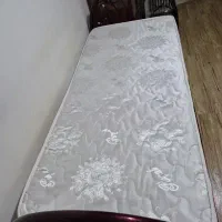 تخت خواب فلزی بدون تشک|تخت و سرویس خواب|رشت, چله خانه|دیوار