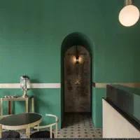 استخدام صندوقدار و سالن کار شیفت عصر