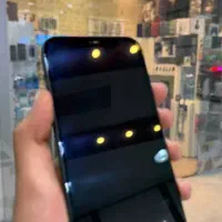 آیفون ۱۲ نرمال