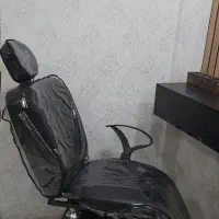 صندلی اصلاح و میزناخنو آینه قدی باقاب مشکی