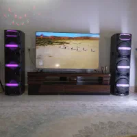 تلویزیون ۶۵اینج سام