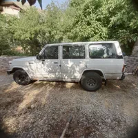 پاترول ۴در ۶سیلندر همراه با اسبکش ۲ اسبه طرح بوکمن