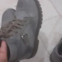 دوجفت کفش نیم پوت خزدار در حد نو|کیف، کفش، کمربند|خوی, |دیوار