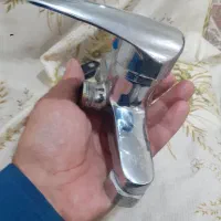 شیر اهرمی LUX