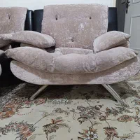 مبل ۷ نفره|مبلمان خانگی و میز عسلی|قم, باجک دو|دیوار