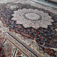 یک عدد فرش ۹متری