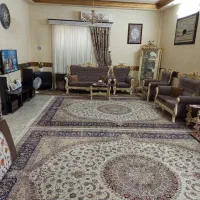 خونه ویلایی بهارستان دوطبقه دوبلکس وبسیار تمیز