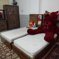 تخت یکنفر چوبی درحد نو|تخت و سرویس خواب|زارچ, |دیوار