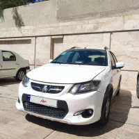 کوییک مدل ۹۸  بدون رنگ  شاسی سالم  بسیار تمیز