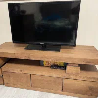 تلوزیون ۳۲ اینچ|تلویزیون و پروژکتور|شیراز, فرهنگ شهر|دیوار