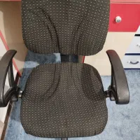 صندلی چرخان با کیفیت و قیمت مناسب|صندلی و نیمکت|زنجان, |دیوار