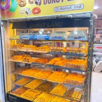 استخدام فروشنده خانم