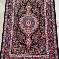 فرش ابریشم دسته گل کرمانی