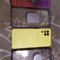 کاورa22 و j2 و هدفون و پاور بانک