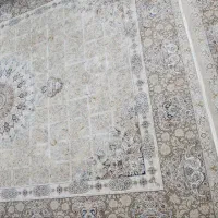 فرش ۹ متری ۱۲۰۰ شانه برجسته ابریشمی