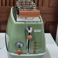 توستر نان دلونگی ایتالیا