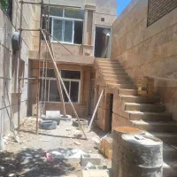ویلایی ۱۲۵ متری / ۲طبقه از همکف/ گذر۲۰