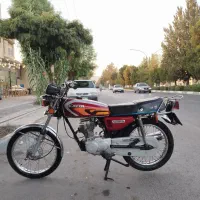 هوندا مزایده 125 مدل 82 در حد صفر واقعی