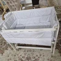 تخت کنار مادر نوزاد