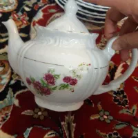 قوری چینی گل سرخی|قوری، کتری، قهوه‌ساز دستی|اراک, |دیوار