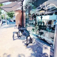 پاسداران-اصلی-مغازه-تجاری-50تا150متر-ارتفاع-بلند